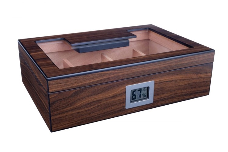 Хьюмидор Lubinski на 50 сигар cо стеклом и магнитными перегородками, Орех (уценка)