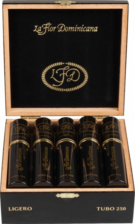 Сигара La Flor Dominicana Ligero L 250 Tubos