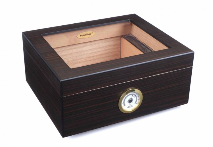 Хьюмидор Tom River на 40 сигар со стеклом, Эбеновое дерево (уценка)